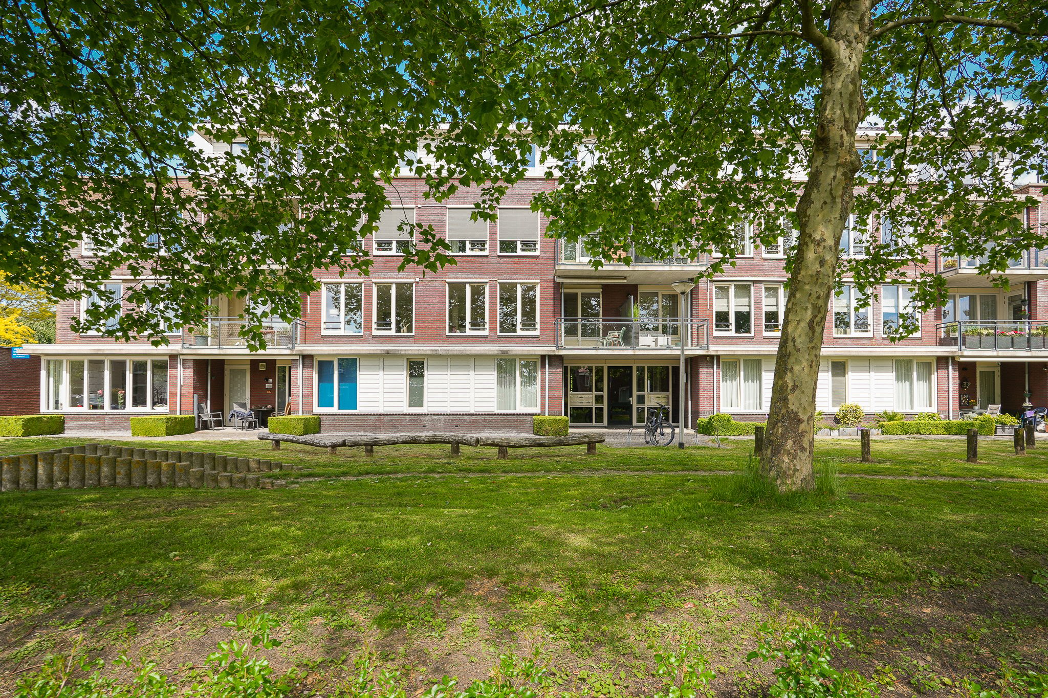 Foto 33 van Admiraal de Ruyterlaan 14-D