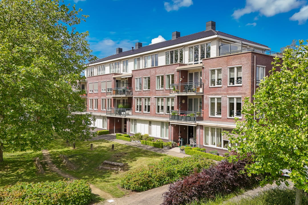 Foto 1 van Admiraal de Ruyterlaan 14-D