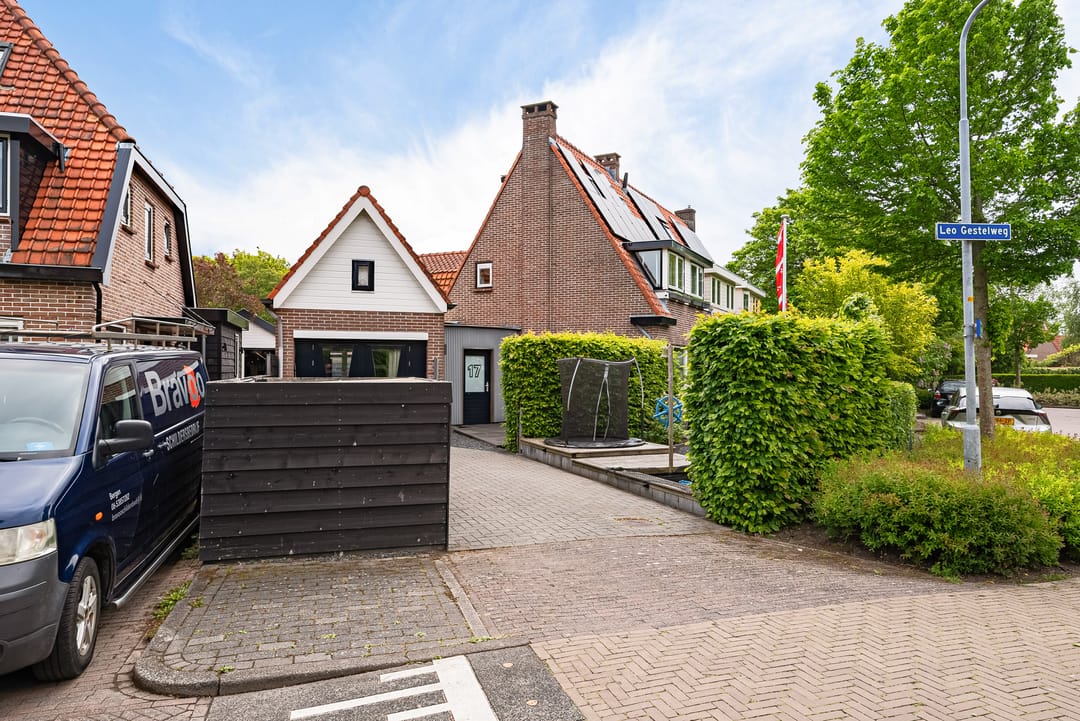 Foto 41 van Tuindorpweg 17