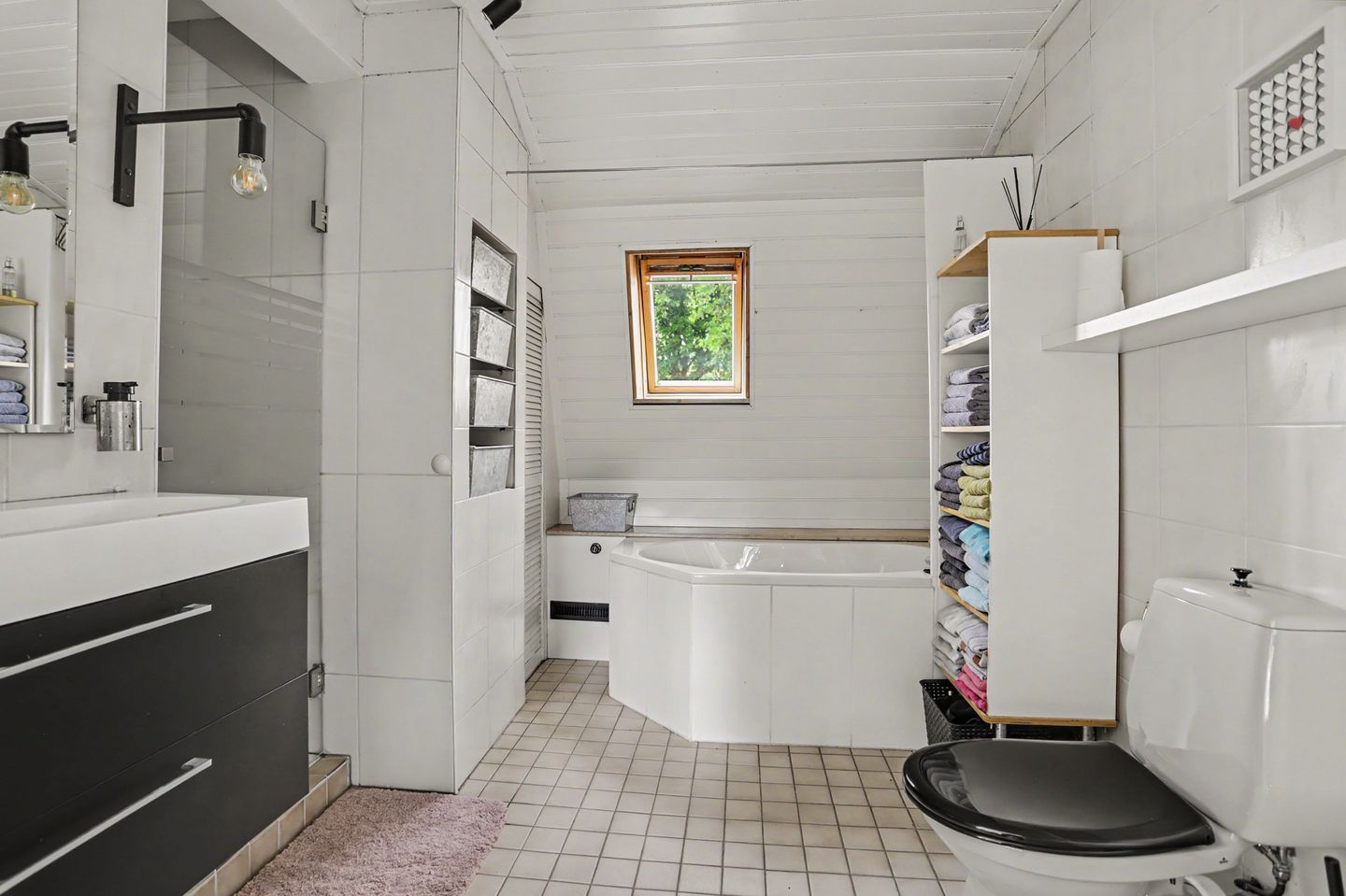Foto 40 van Nerhovensestraat 17