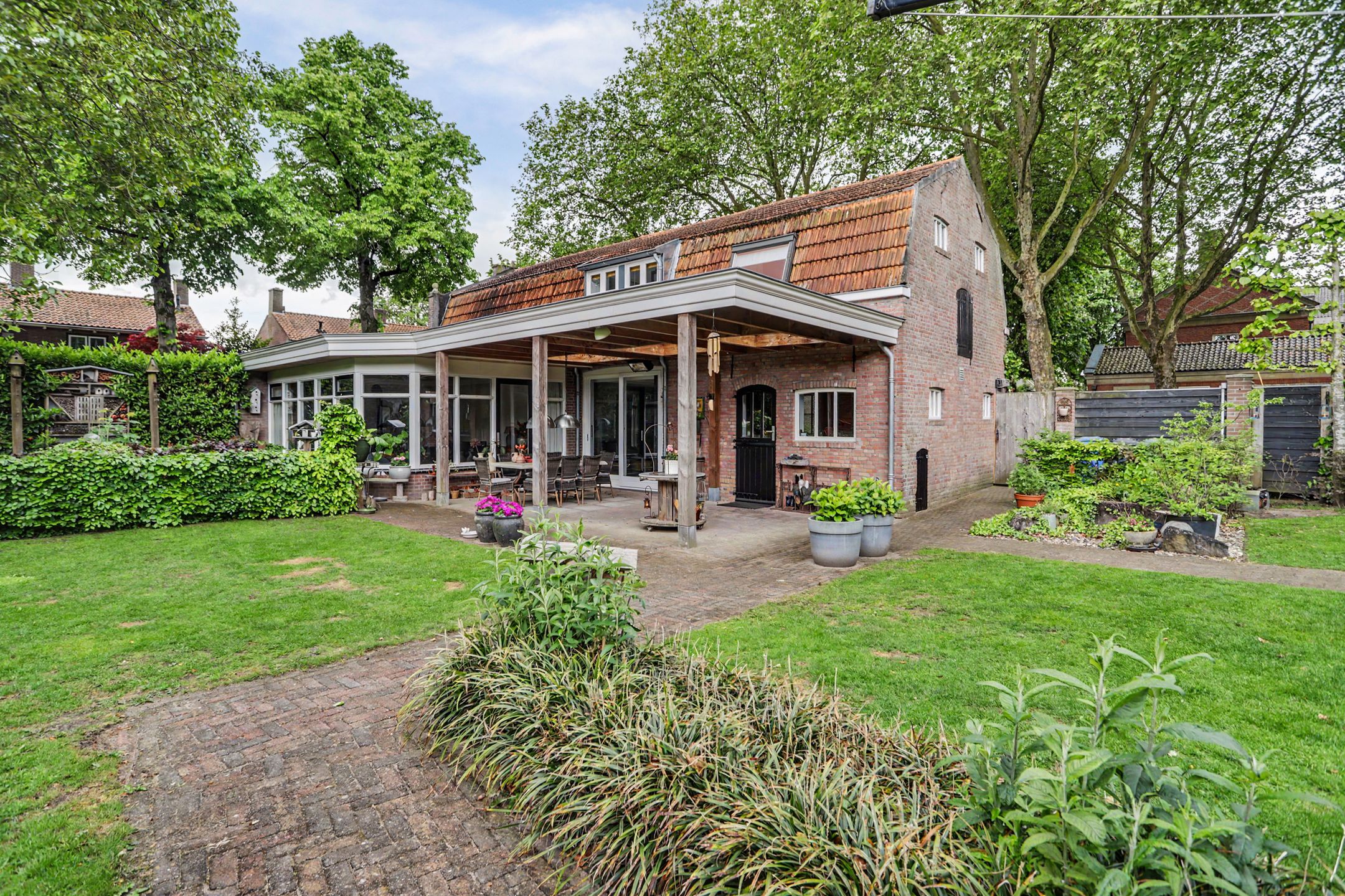 Foto 54 van Nerhovensestraat 17