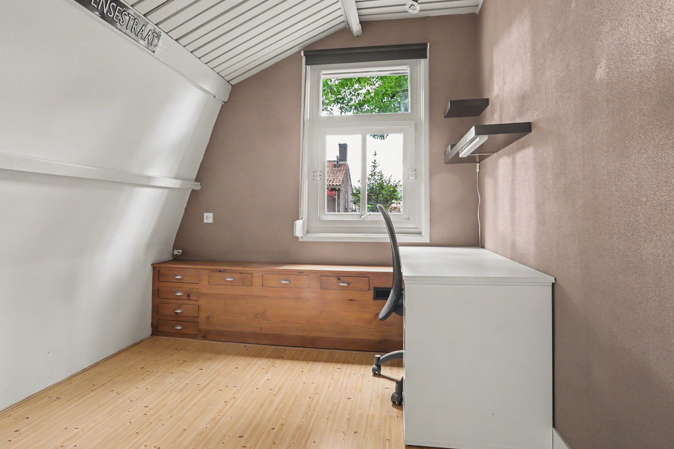 Foto 42 van Nerhovensestraat 17