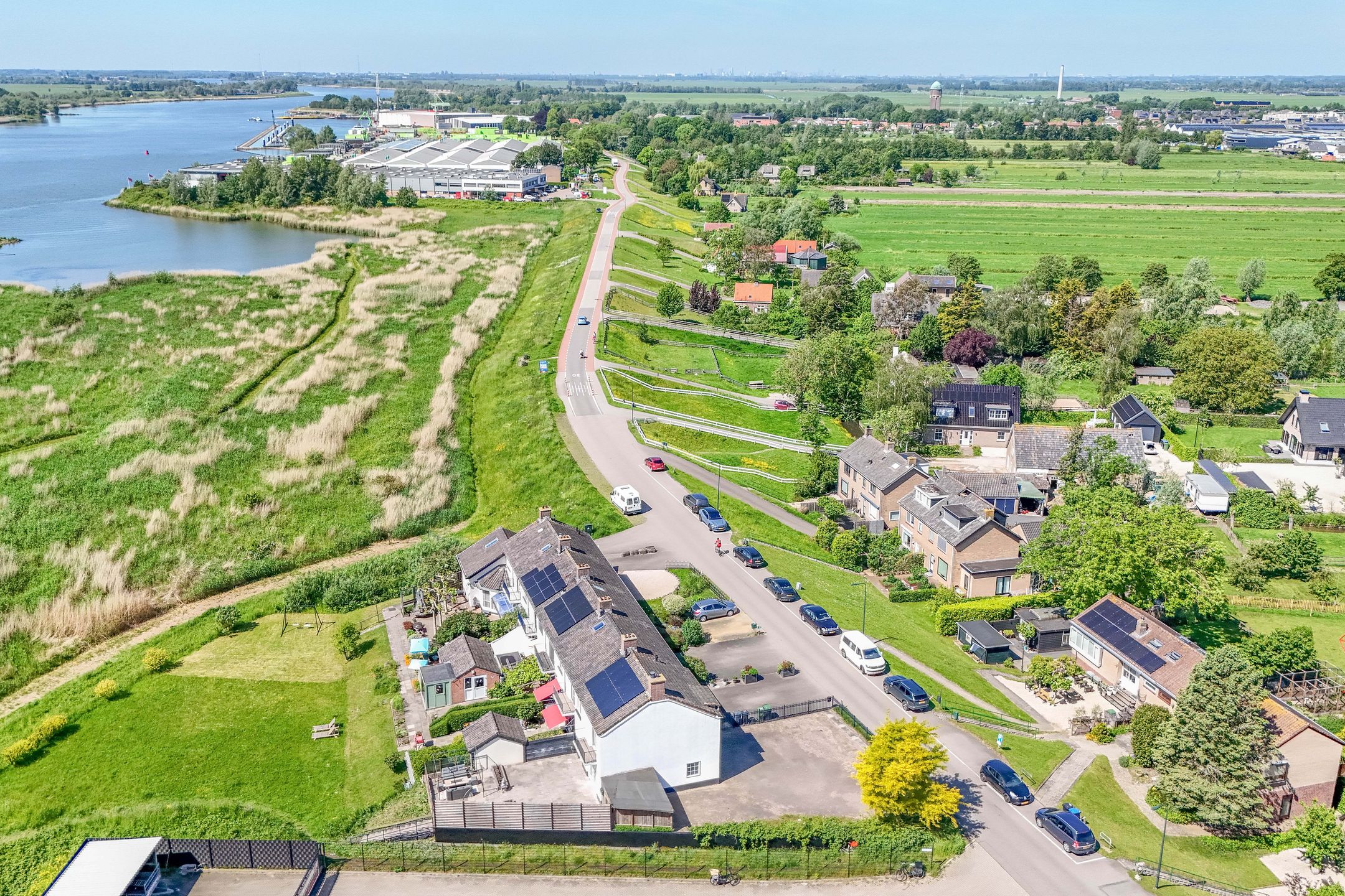 Photo 45 of Lekdijk 13-A