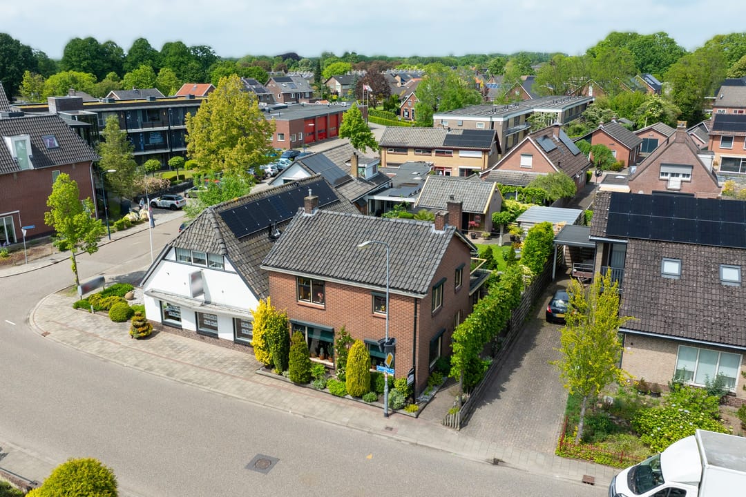 Photo 2 of Doetinchemseweg 32