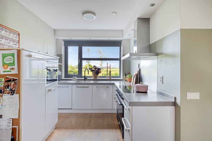 Tussenwoning te koop: Magnolia 25, Brandwijk