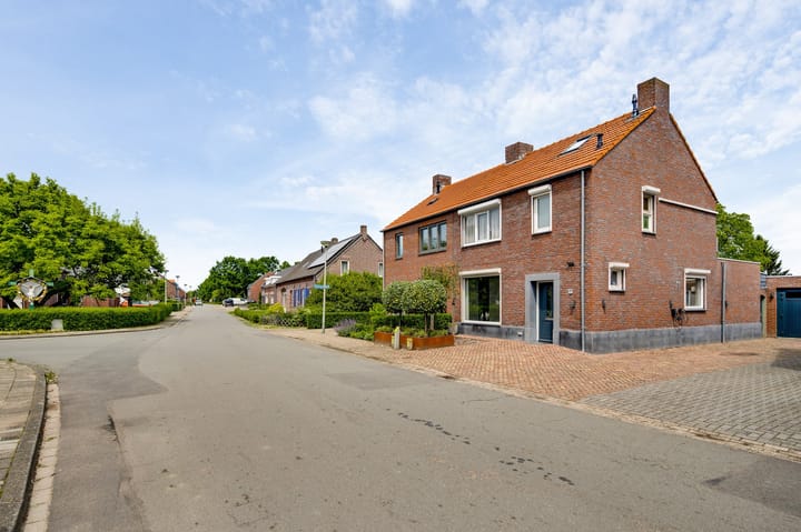 Photo 4 of Kapelstraat 15