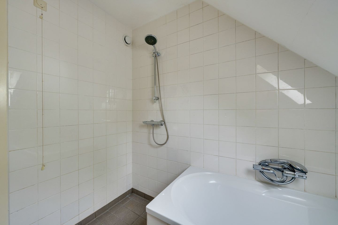 Foto 40 van Warder 56