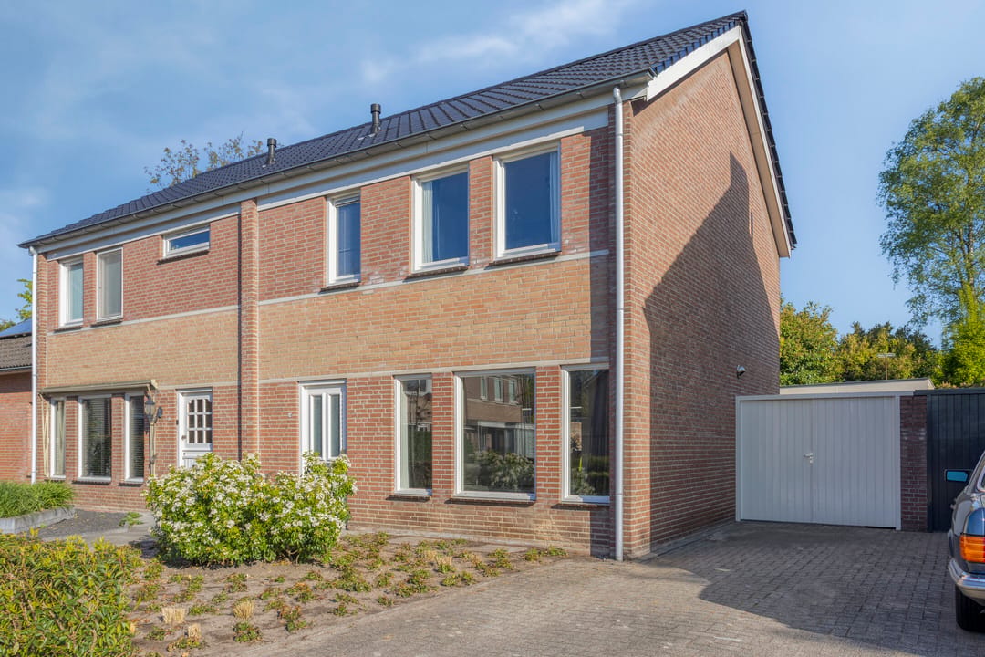 Photo 8 of Lupinestraat 24