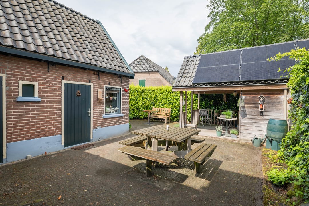 Photo 32 of Jan Hooglandstraat 69
