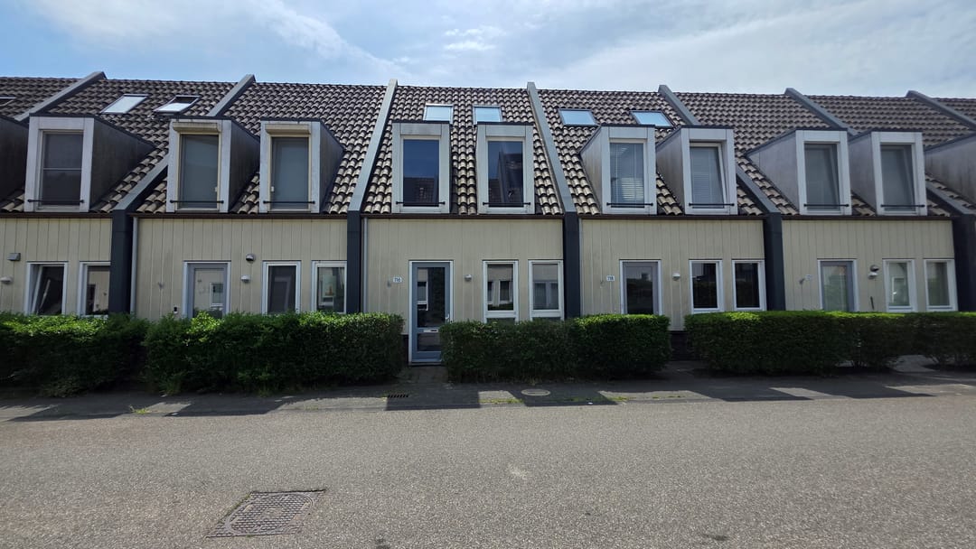 Photo 1 of Hermelijnvlinderdijk 116