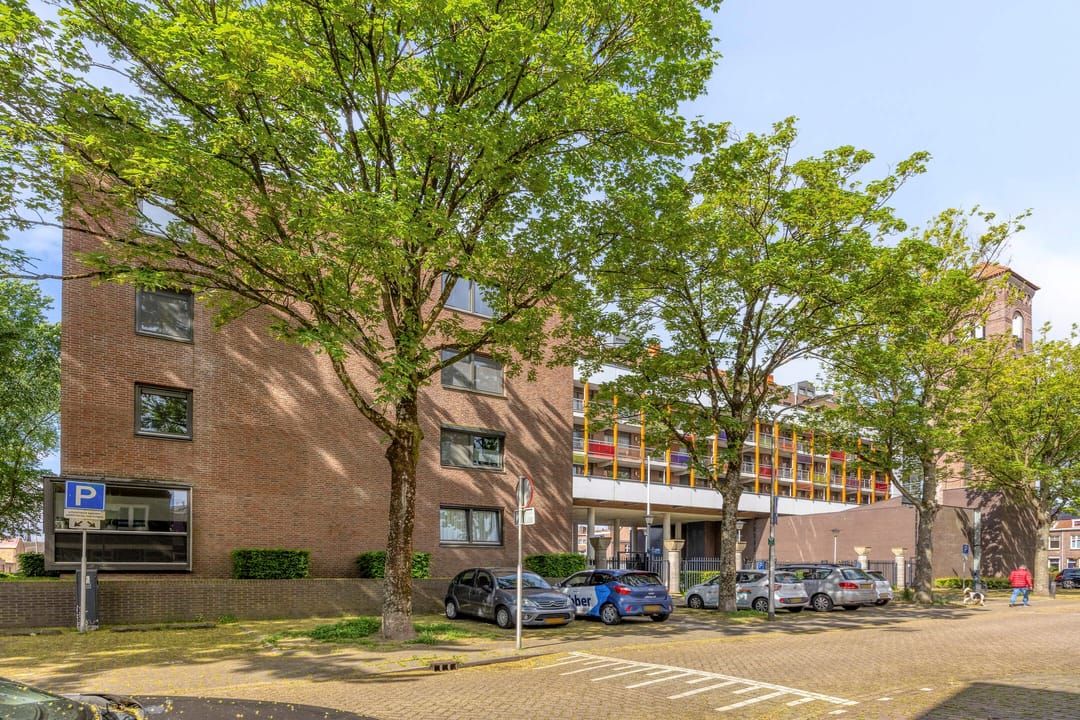 Photo 8 of Sint Willebrordstraat 107