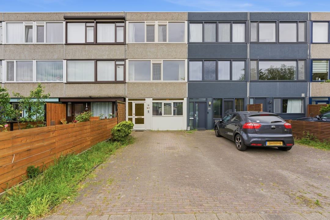 Foto 1 van Haakdistel 23
