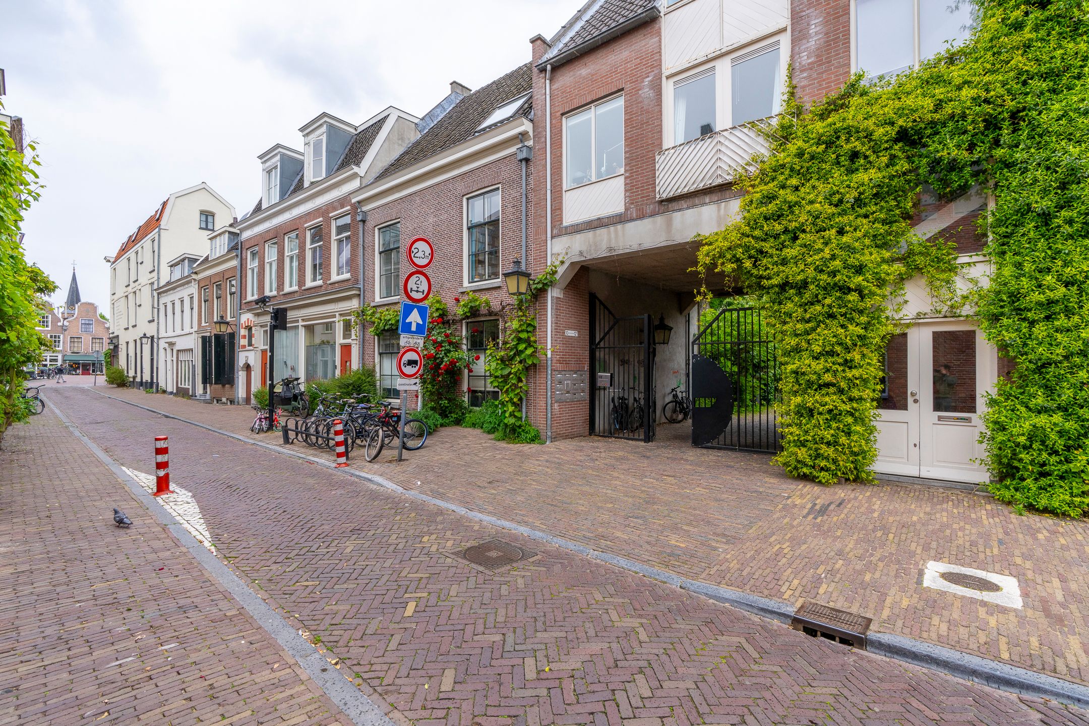 Foto 42 van Vrouwjuttenstraat 12-A