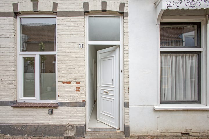 Foto 4 van van Bovenstraat 21