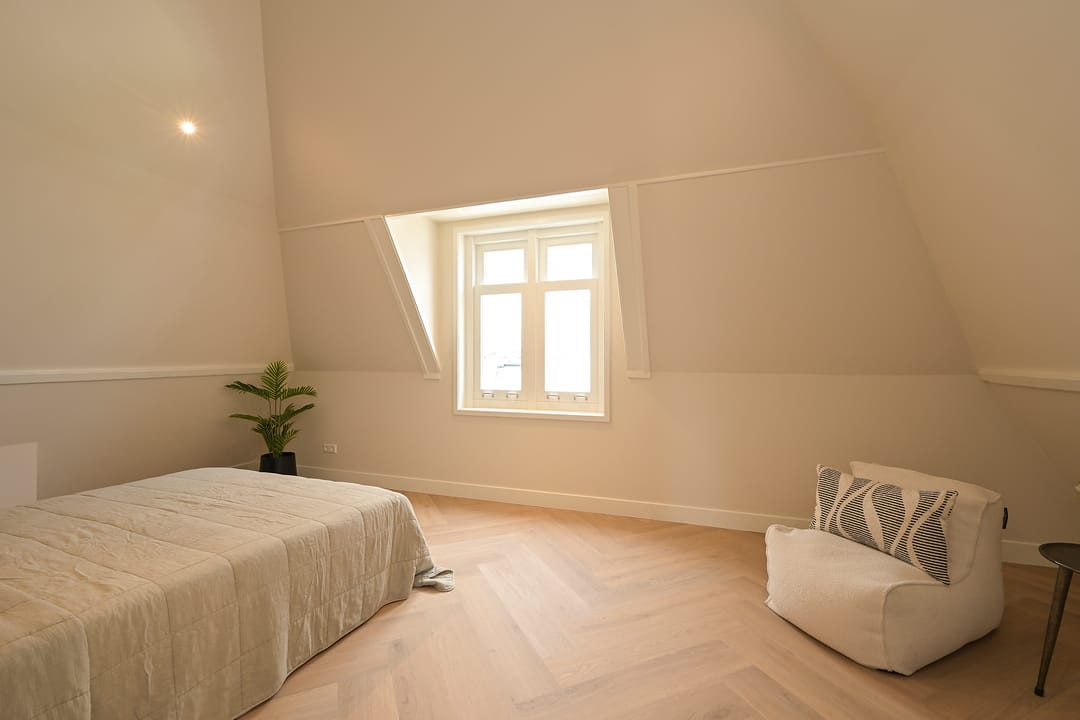 Renovated Double Upper House in The Hague's Archipel District — 37
