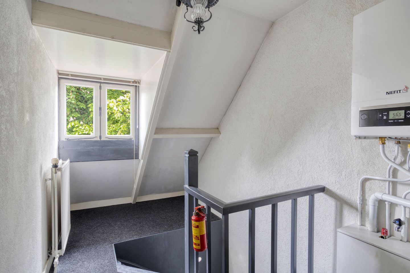 Characteristic corner property with living and retail space in Waalwijk — 29