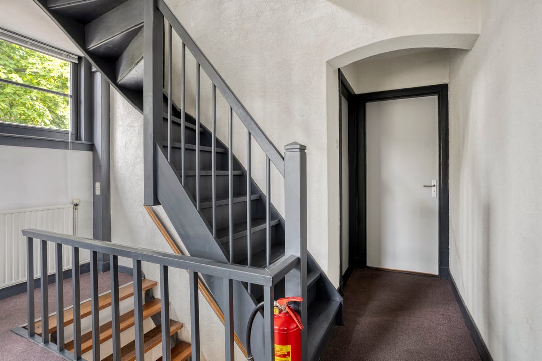 Characteristic corner property with living and retail space in Waalwijk — 28