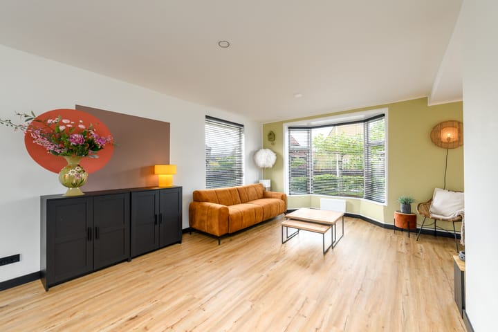 Vrijstaande woning te koop: Sleeswijklaan 11, Wolvega