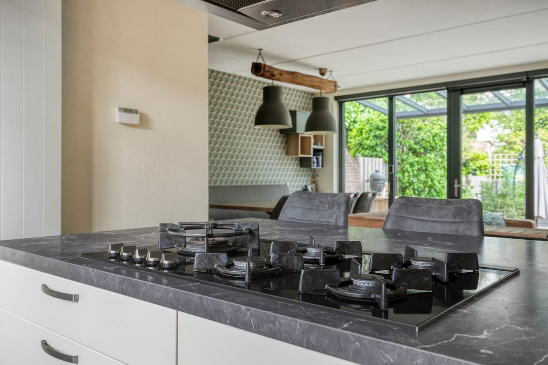 Energy-Efficient Terraced Family Home with Garden in Quiet Soest Location — 13