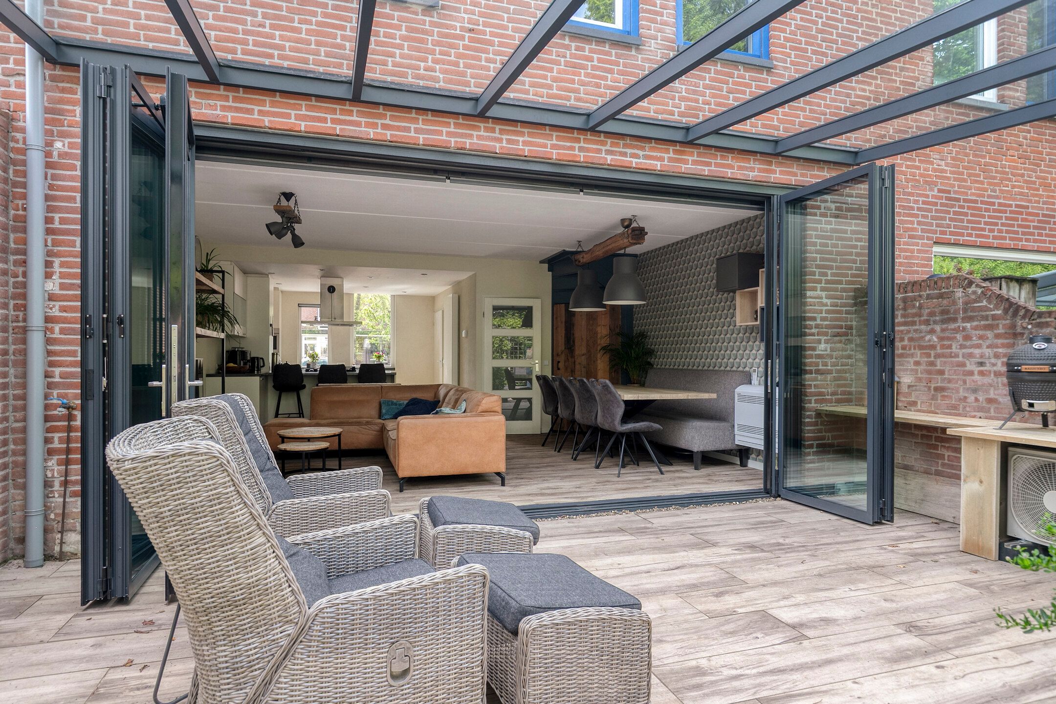 Energy-Efficient Terraced Family Home with Garden in Quiet Soest Location — 36