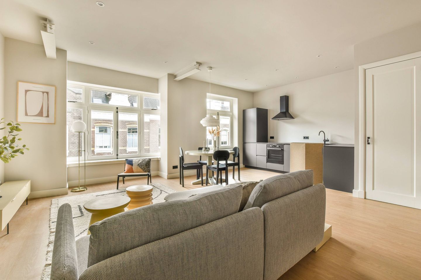 Photo 4 of Pieter Cornelisz. Hooftstraat 56-3