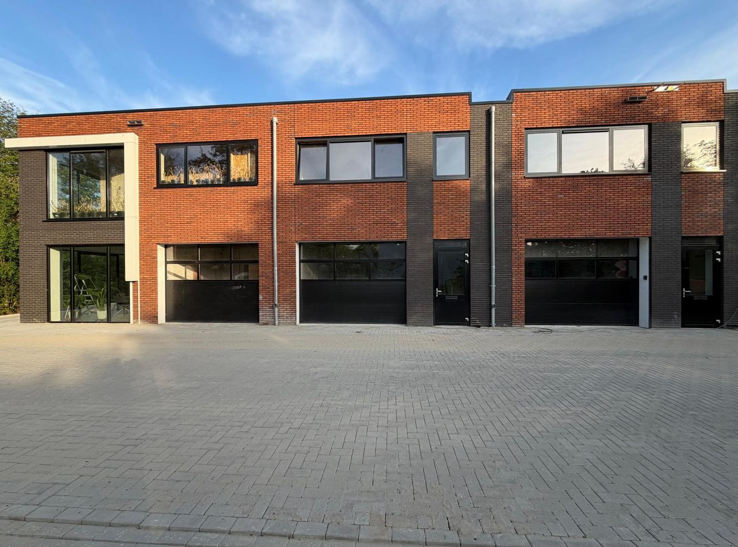 View photo 1 of Jagtlustweg 3-5