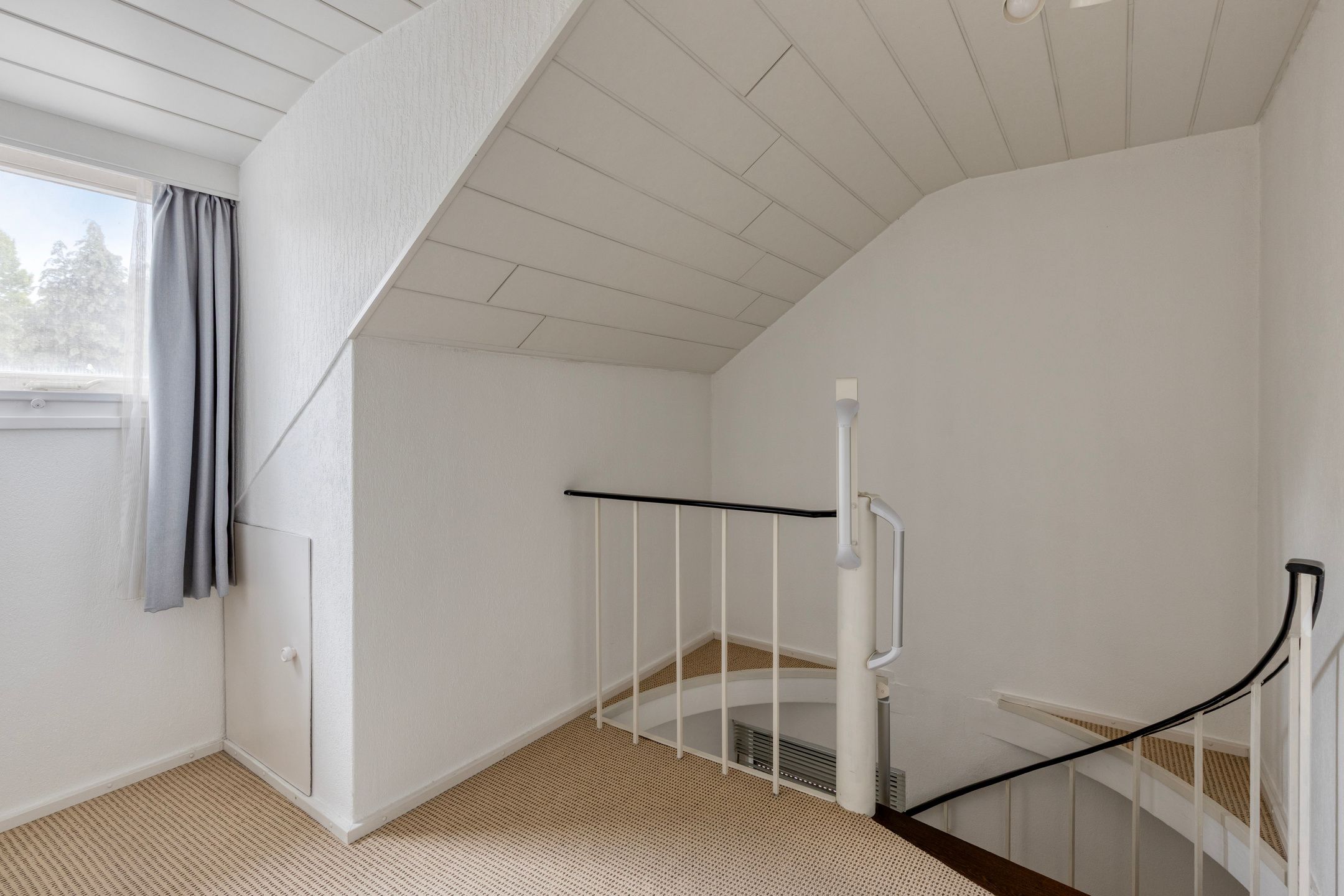 Photo 33 of Plutostraat 16
