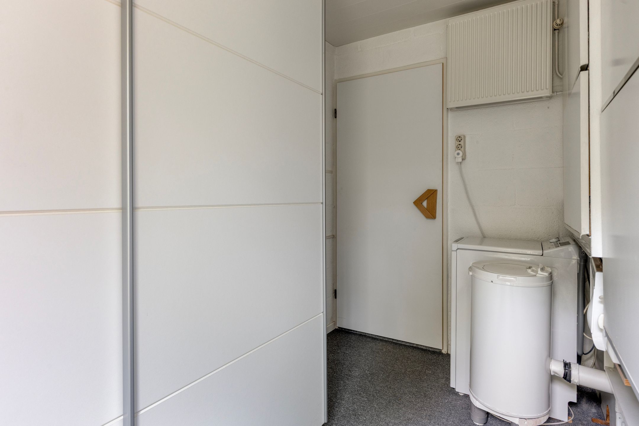 Photo 18 of Plutostraat 16