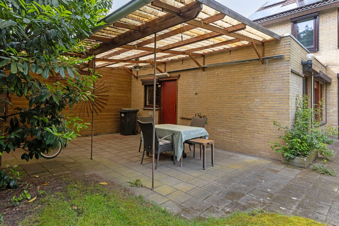 Photo 43 of Plutostraat 16