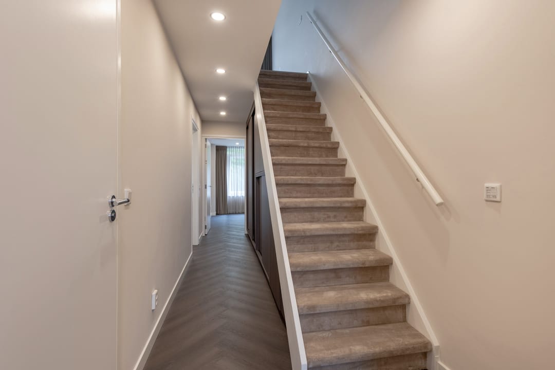 Luxury Renovated Maisonette with Two Terraces in The Hague Centre — 17