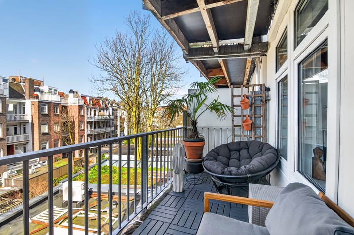 Photo 2 of Spaarndammerstraat 129-2