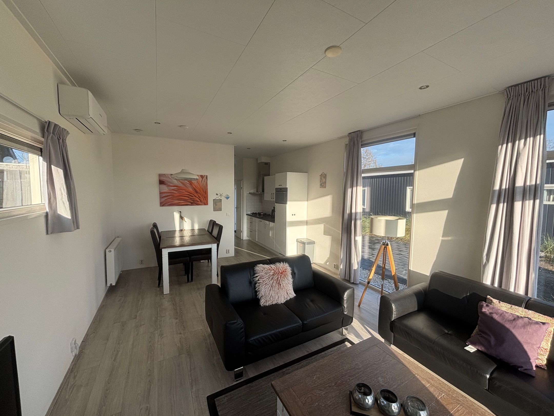 2-bedroom freehold villa in Hellevoetsluis — photo 2 of 5