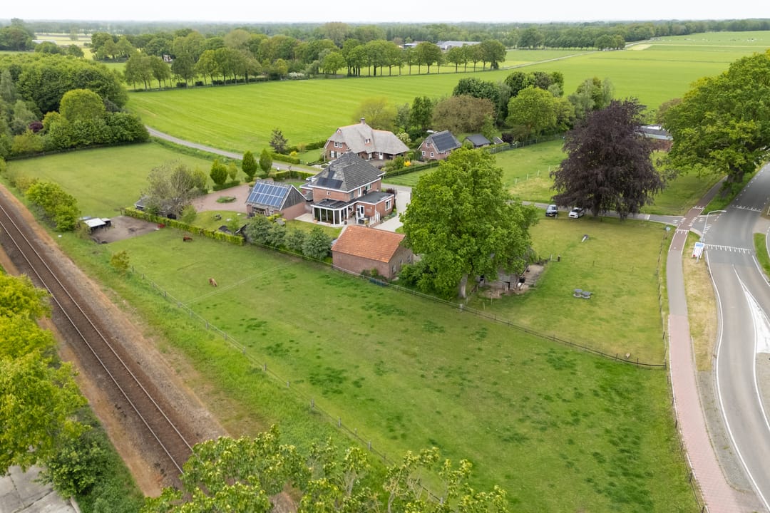 Spacious Semi-Detached Home with Large Plot and Pasture Land in Oost Gelre — 58