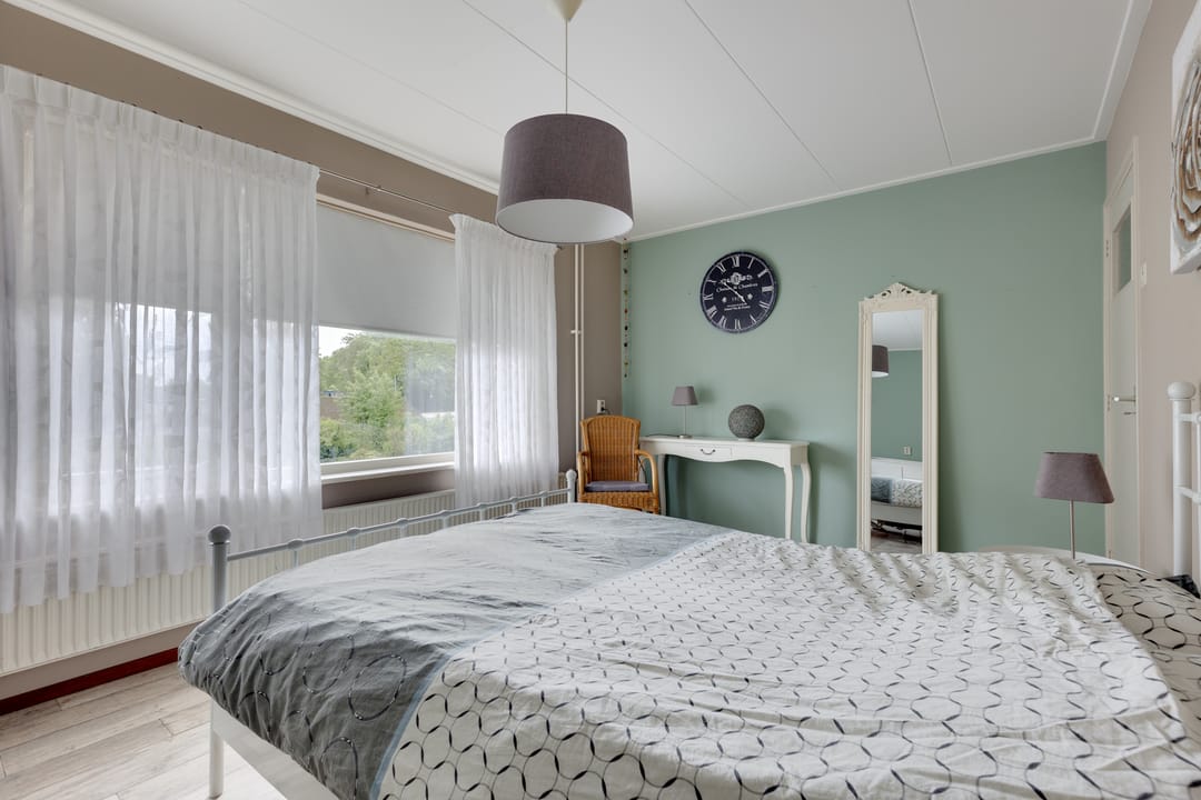 Spacious Semi-Detached Home with Large Plot and Pasture Land in Oost Gelre — 28
