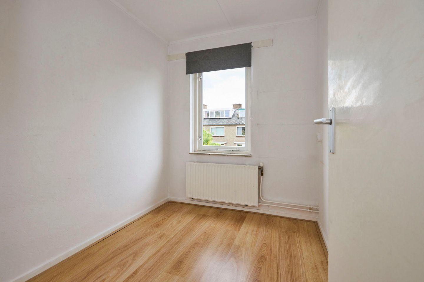 Renovation Terraced House with Five Bedrooms and Sunny Southeast Garden in Nieuw-Vennep — 40