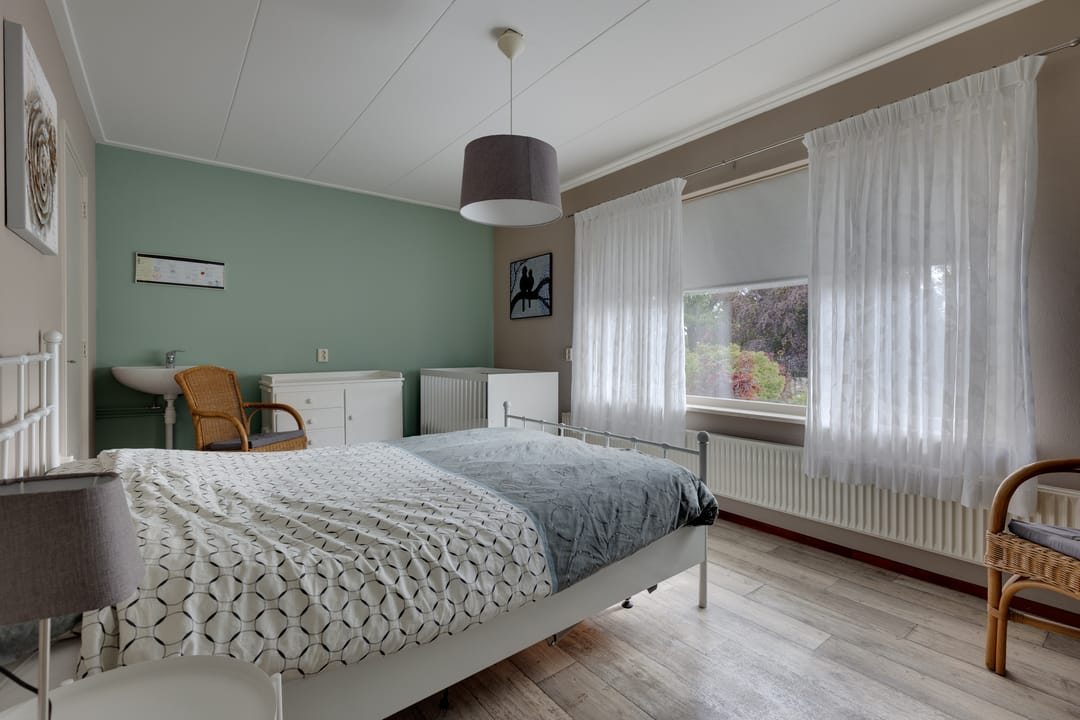 Spacious Semi-Detached Home with Large Plot and Pasture Land in Oost Gelre — 26