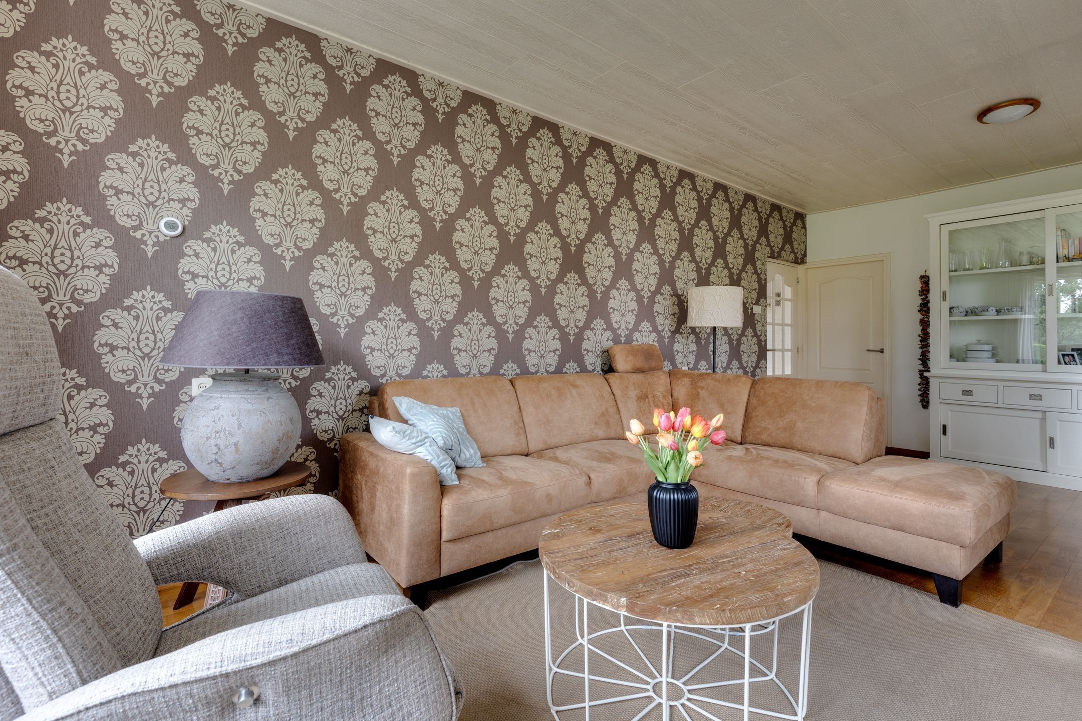Spacious Semi-Detached Home with Large Plot and Pasture Land in Oost Gelre — 9