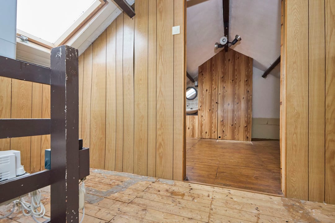 Renovation Terraced House with Five Bedrooms and Sunny Southeast Garden in Nieuw-Vennep — 47