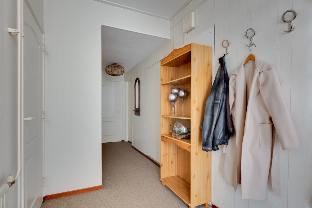 Spacious Semi-Detached Home with Large Plot and Pasture Land in Oost Gelre — 17