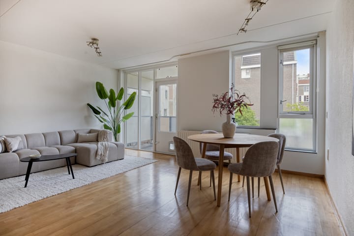 Photo 2 of Neeltje van Zuytbrouckhof 29