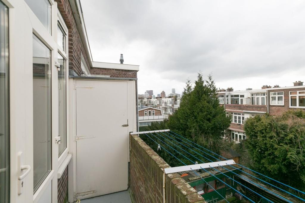 Photo 26 of Usselincxstraat 144