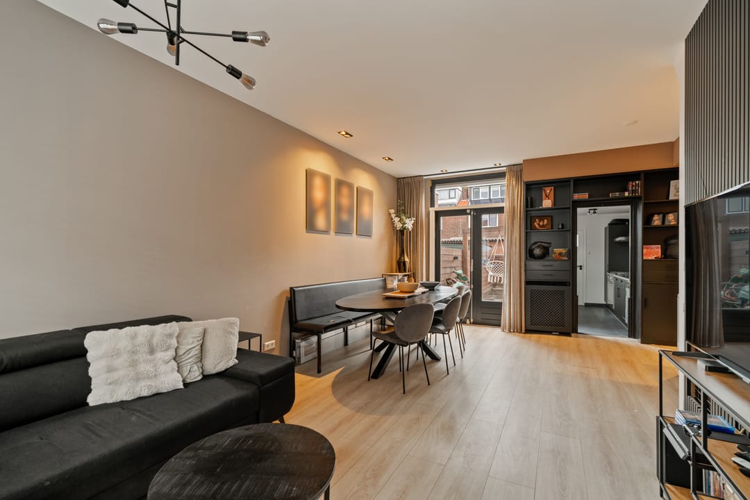 Photo 7 of Staringstraat 28
