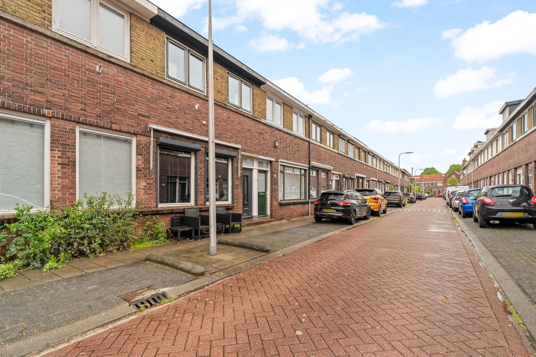 Photo 22 of Staringstraat 28