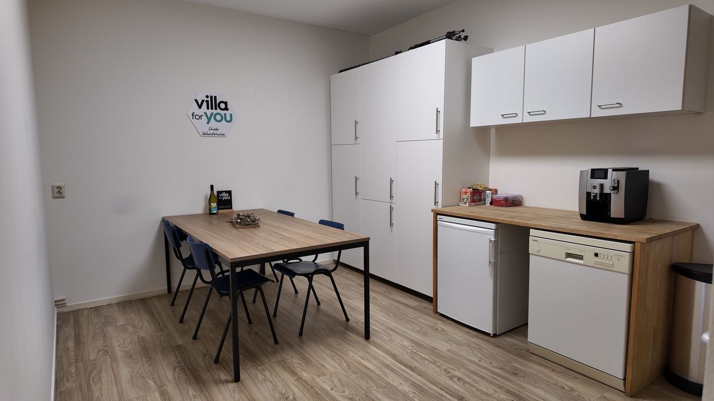 Bekijk foto 4 van Molenweg 36-a