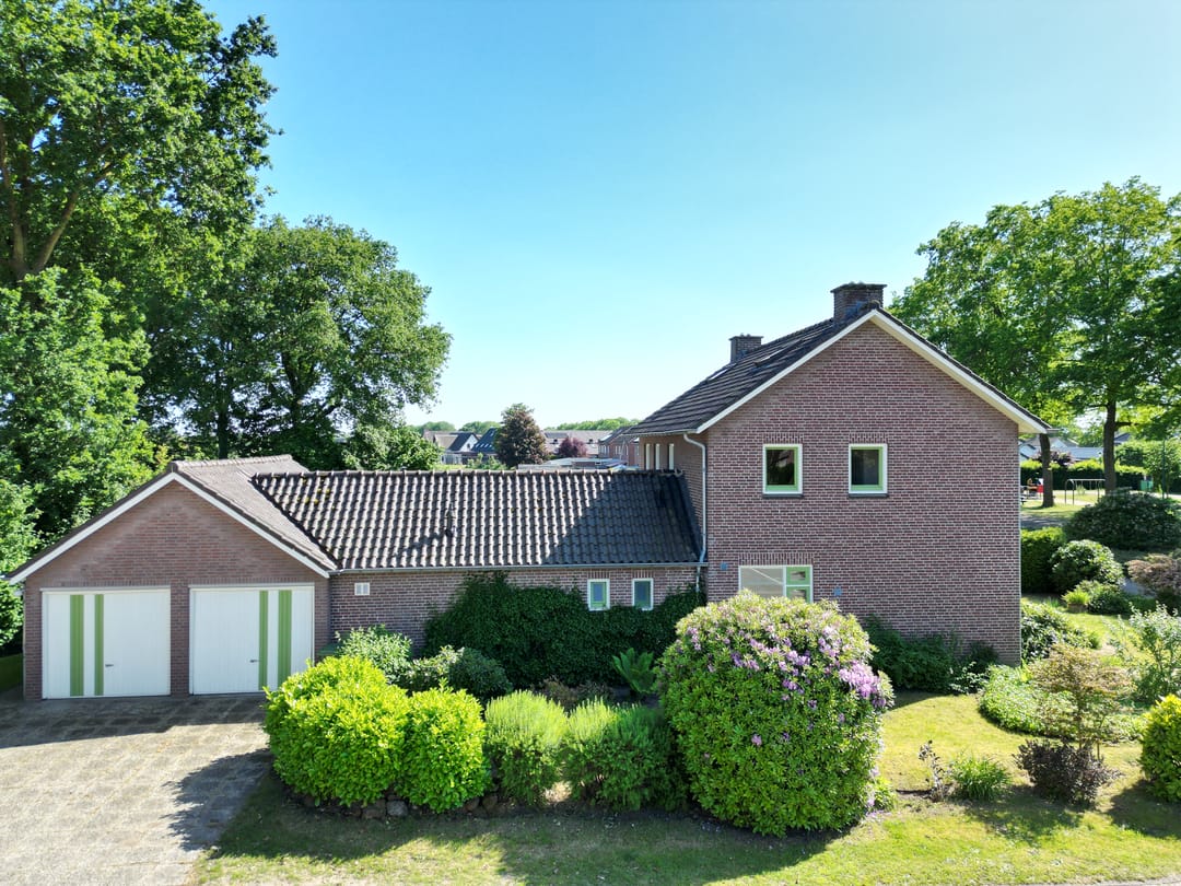 Photo 7 of Van Steenhuijsstraat 37