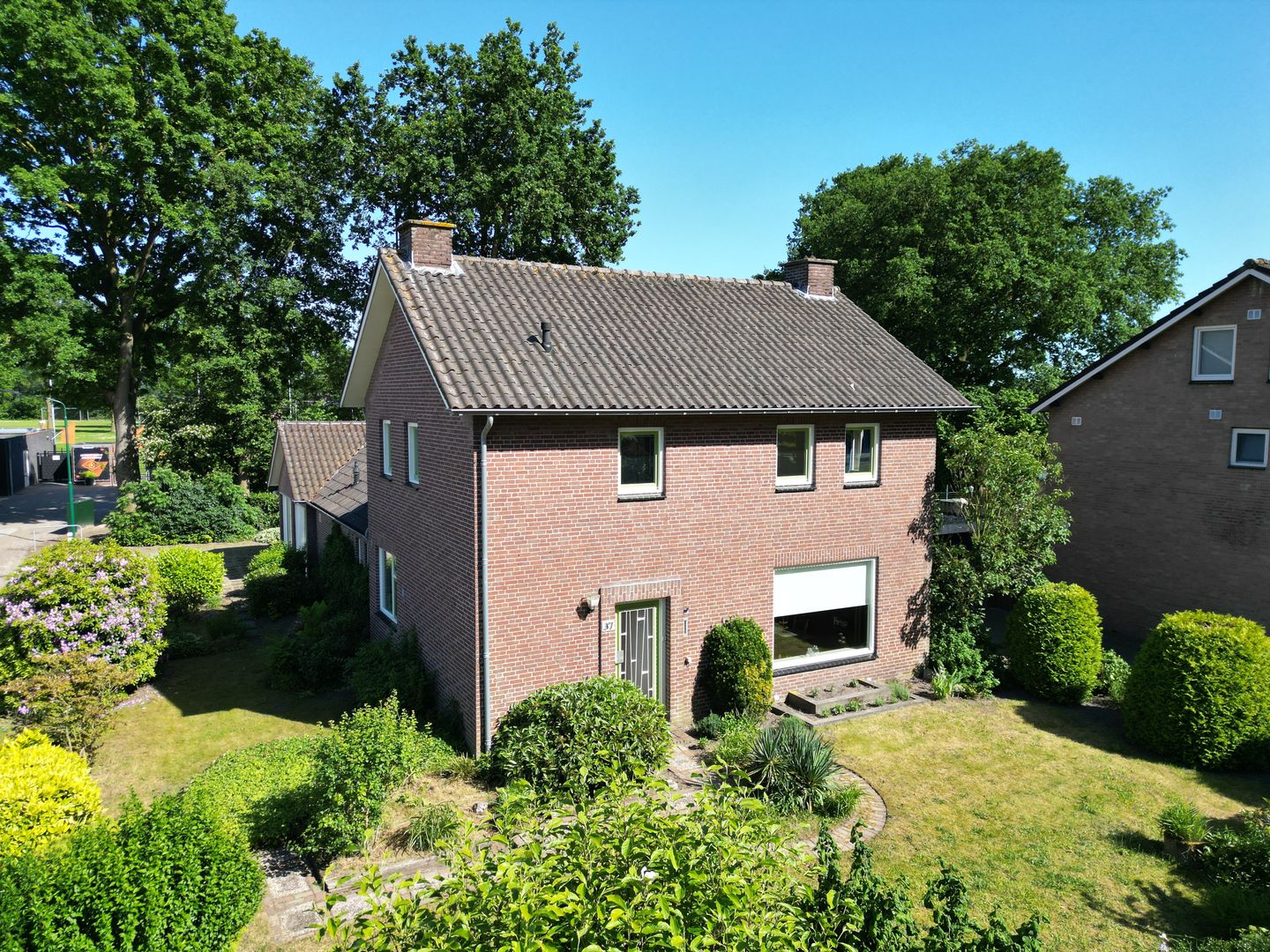 Photo 5 of Van Steenhuijsstraat 37