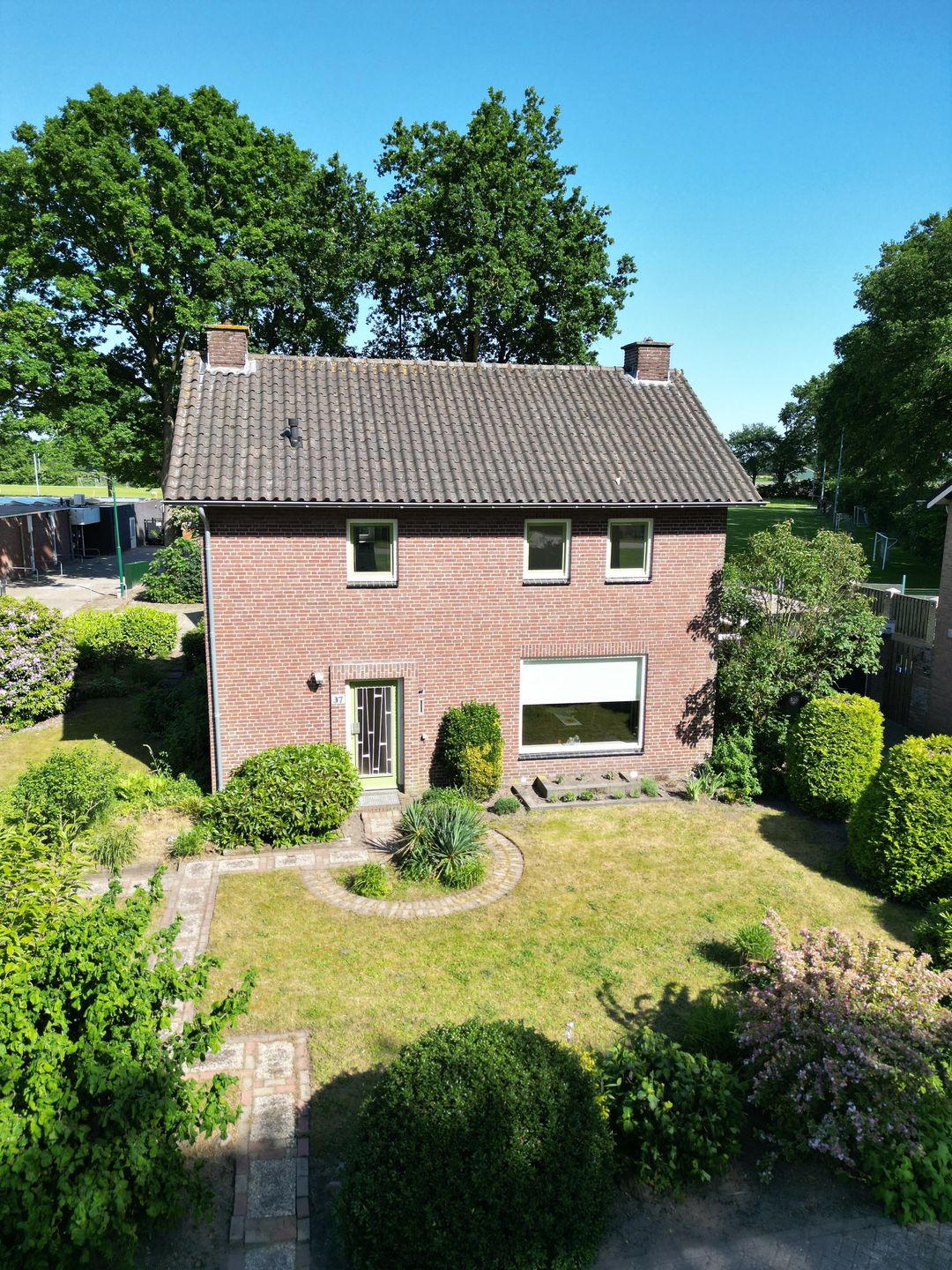 Photo 8 of Van Steenhuijsstraat 37