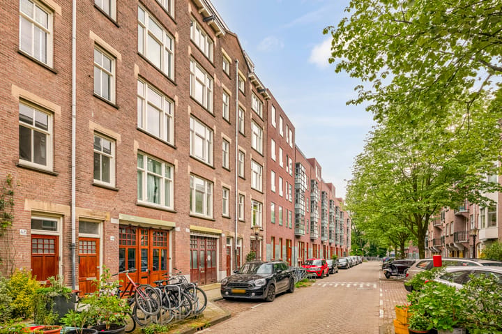 Photo 3 of Tolstraat 44-1
