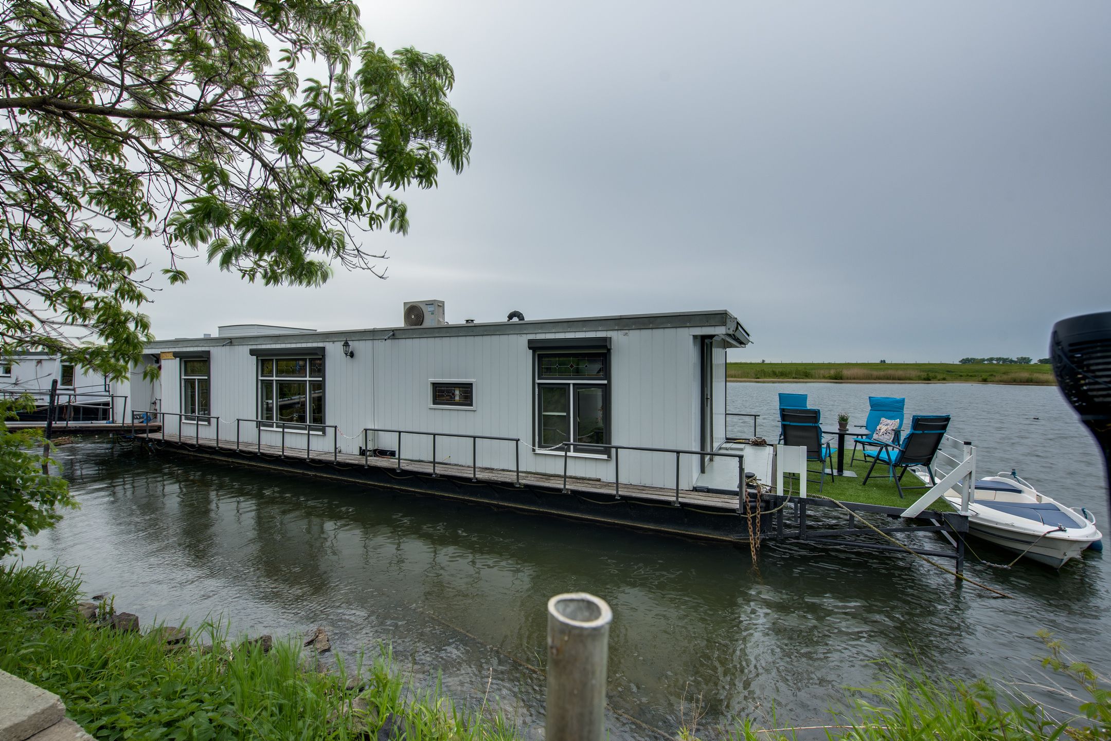 Photo 21 of Maasdijk 1-D