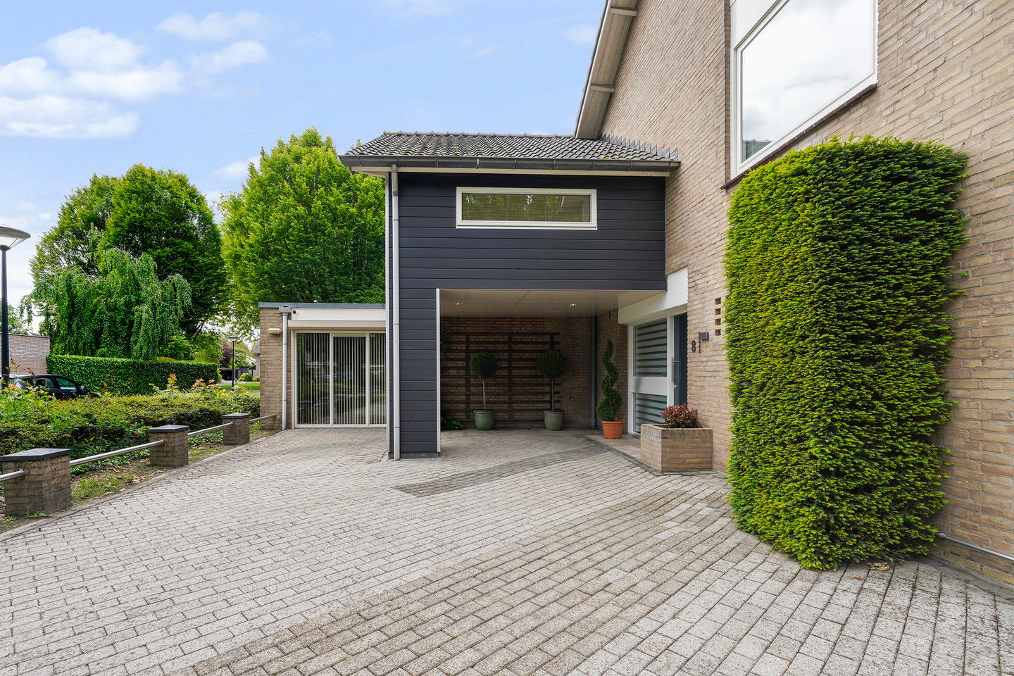 Photo 5 of Woeringenlaan 8